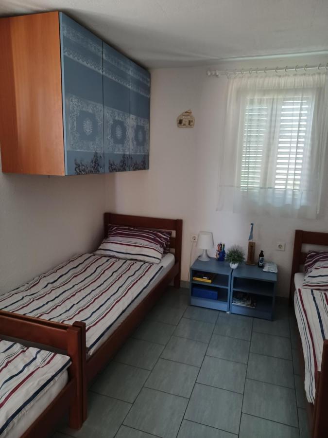 Apartmani Jakovljevic 무르테르 외부 사진
