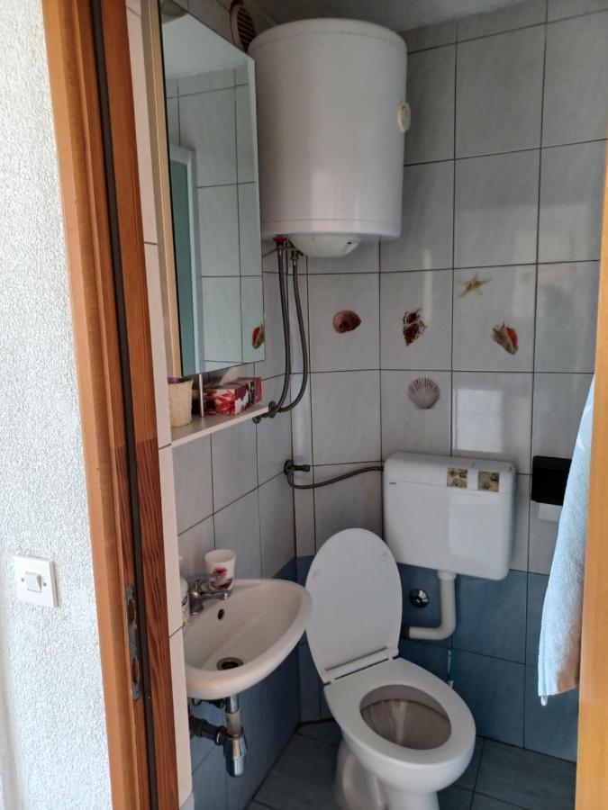 Apartmani Jakovljevic 무르테르 외부 사진